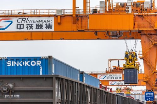 重慶國際物流樞紐園區(qū)運行繁忙